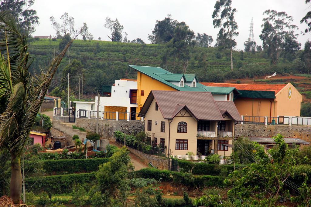 Perera * Nuwara Eliya